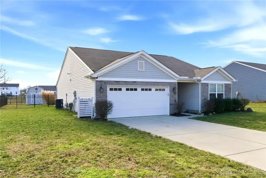 1095 Marty Lee Lane, Franklin, OH 45005 - Image #3