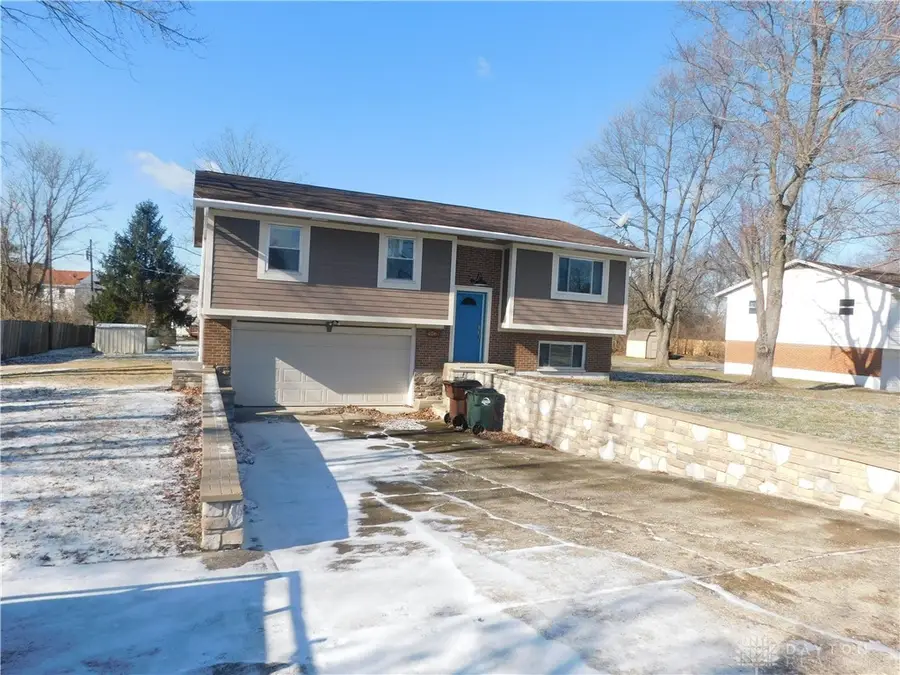 9175 Bunnell Hill Road, Clear Creek, OH 45458 - Image #2