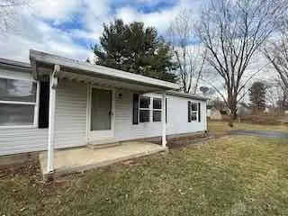 385 Grant Street, Harveysburg, OH 45032 - Image #3