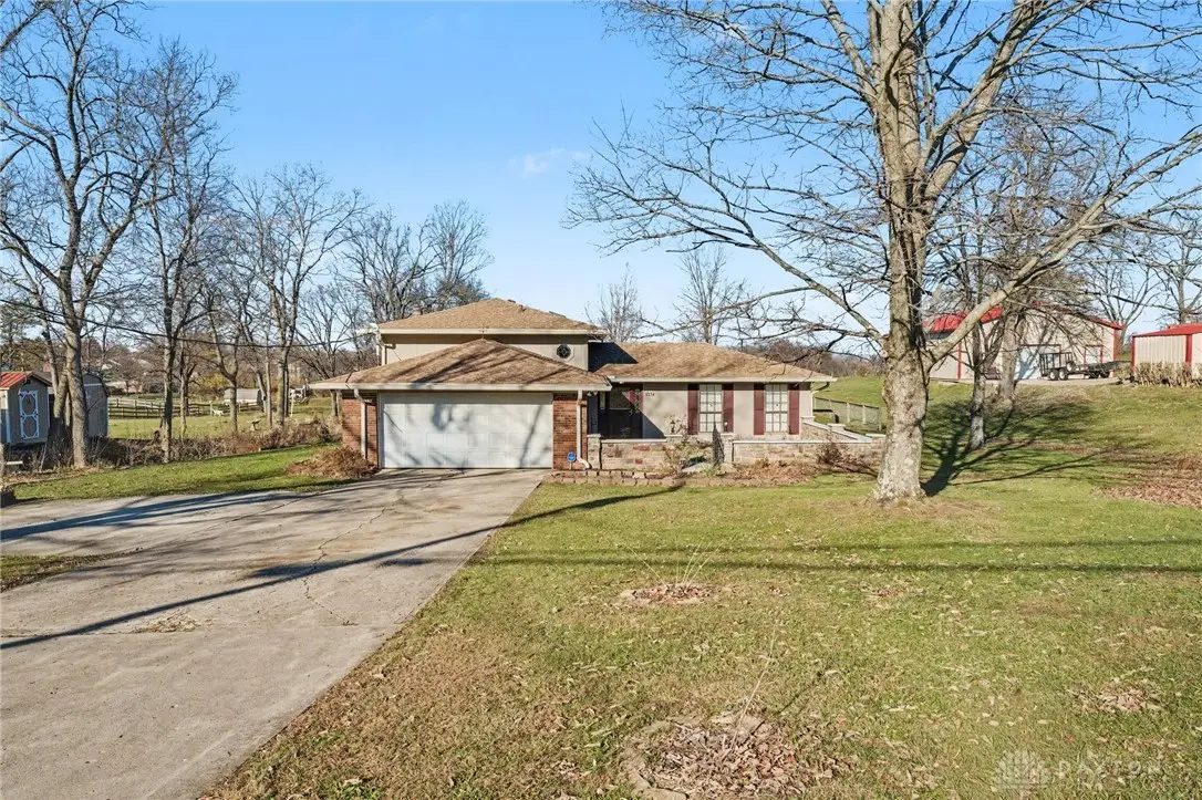 1174 Beissinger Road, Hamilton, OH 45013 - Image #1