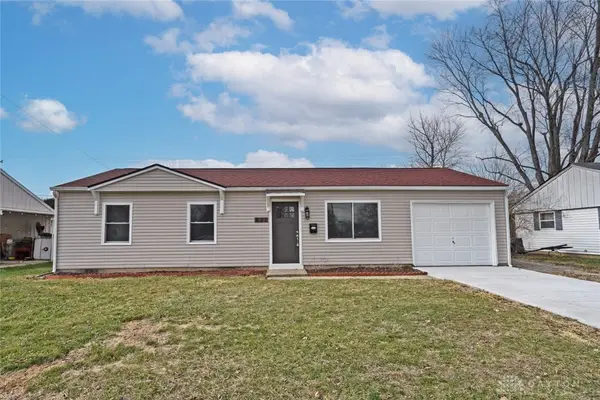 831 Weinland Drive, New Carlisle, OH 45344