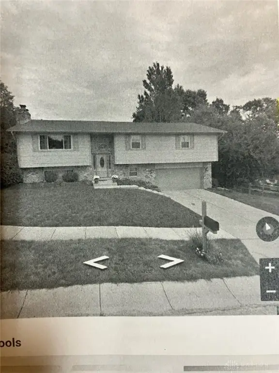 818 Sir Guy Court, Miamisburg, OH 45342