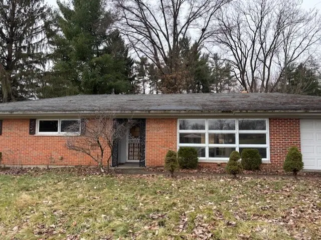 2743 Ironwood Drive, Springfield, OH 45504 - Image #1