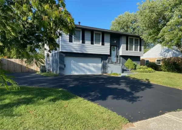 6788 Ginger Avenue, Mad River Twp, OH 45323