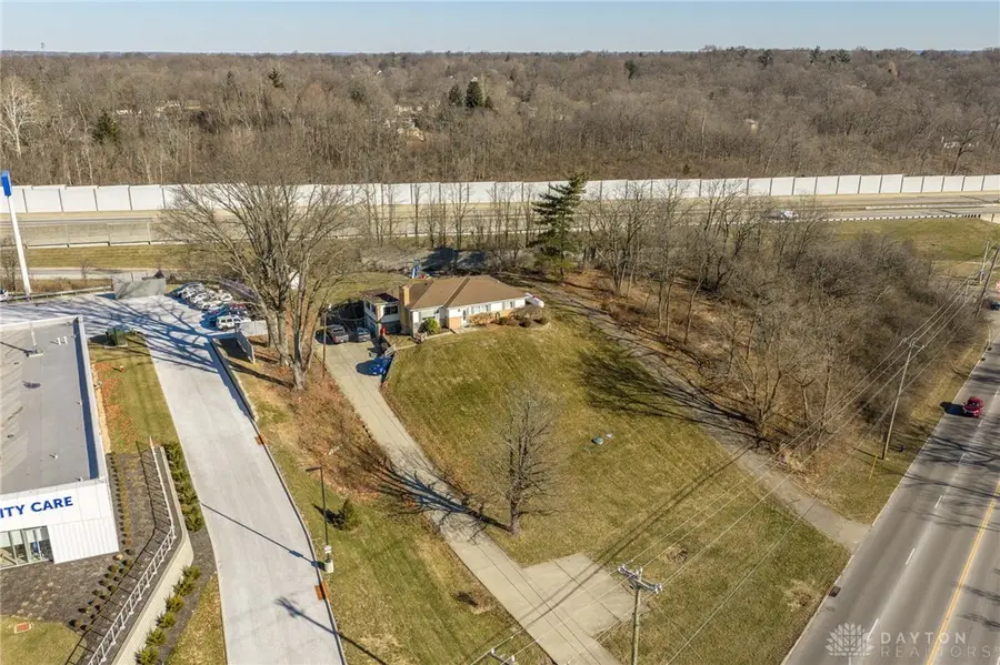 704 W Galbraith Road, Finneytown, OH 45231 - #2