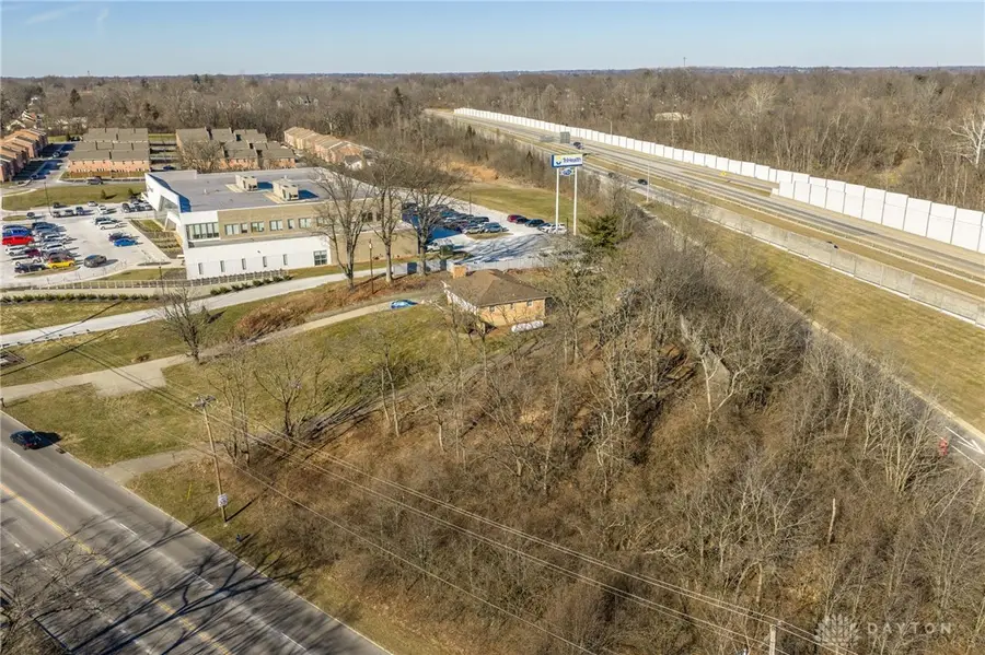 704 W Galbraith Road, Finneytown, OH 45231 - #3