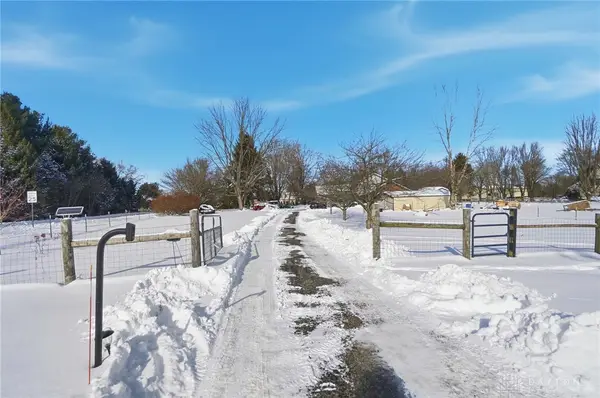 2752 Harlan Road, Waynesville, OH 45068