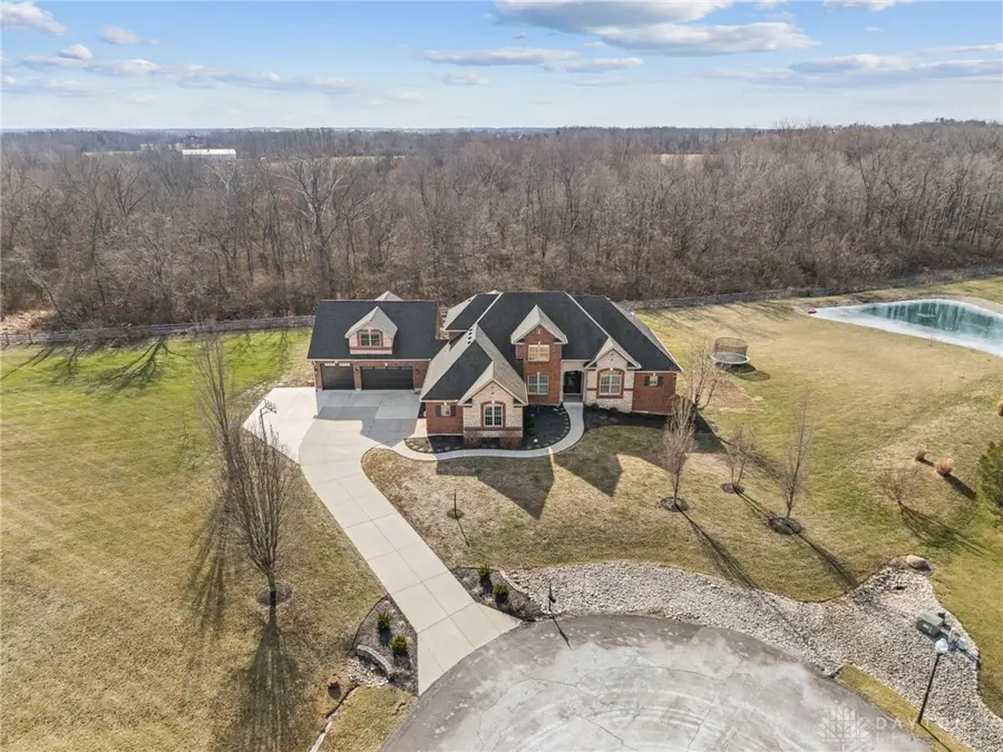 8428 Erickson Court, Waynesville, OH 45068 - #2