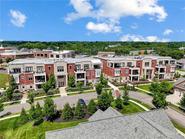 220 Vintage Club Drive #104, Cincinnati, OH 45249