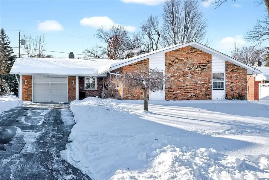 6324 Larcomb Drive, Dayton, OH 45424 - Image #2