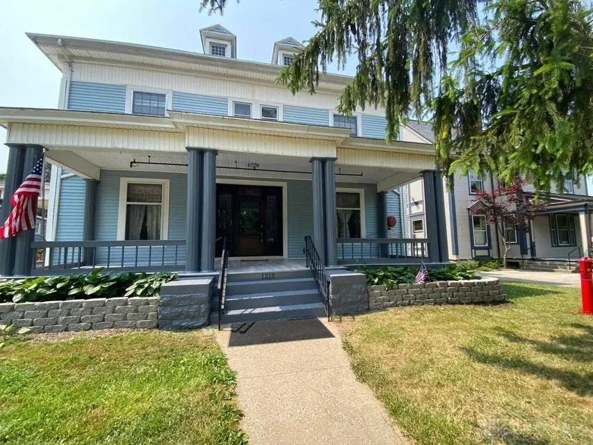 1215 E High Street, Springfield, OH 45505 - #1