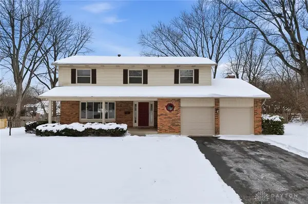 1929 Willowgreen Drive, Beavercreek, OH 45432