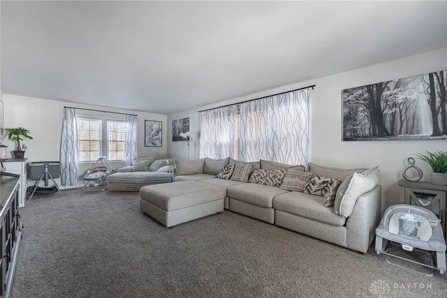 5401 Hillgrove Avenue, Clayton, OH 45415 - Image #3