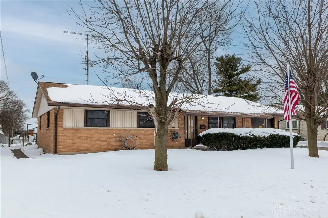 208 Shaw Road, Englewood, OH 45322 - Image #1