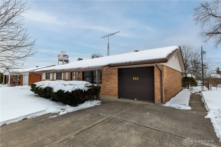 208 Shaw Road, Englewood, OH 45322 - Image #2