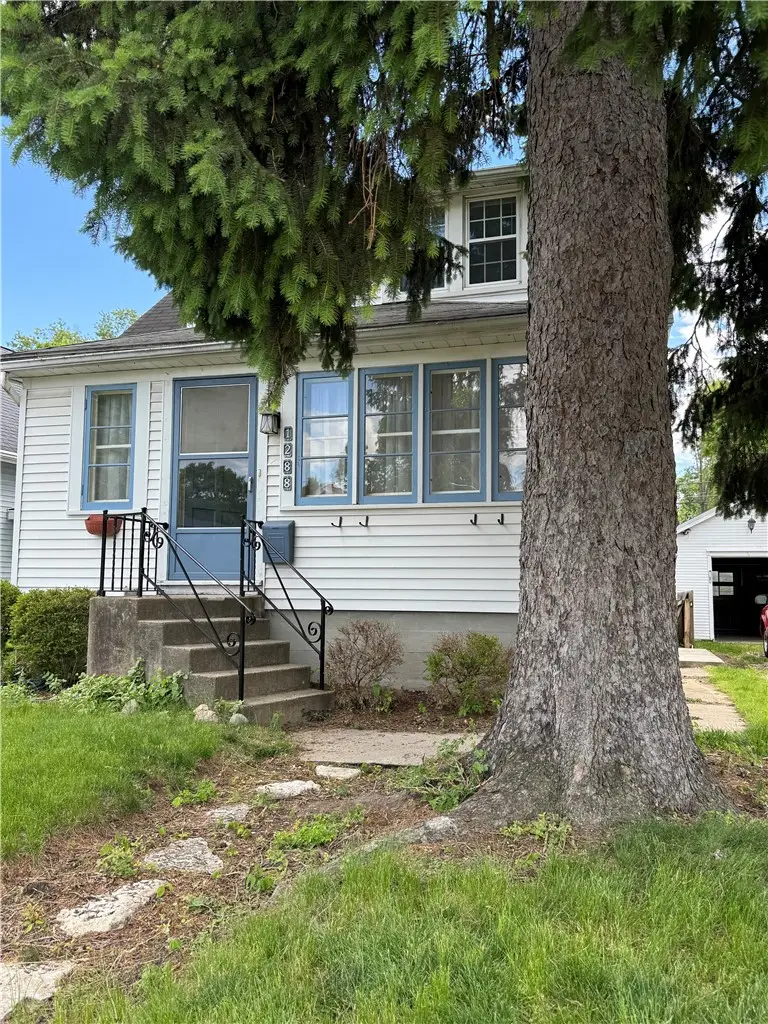 1288 Southlyn Drive, Dayton, OH 45409 - #2