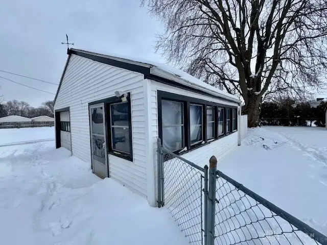 1515 W High Street, Piqua, OH 45356 - #3