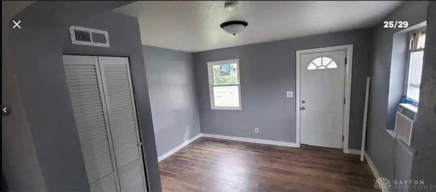 12 E Main, Dayton, OH 45449 - #3