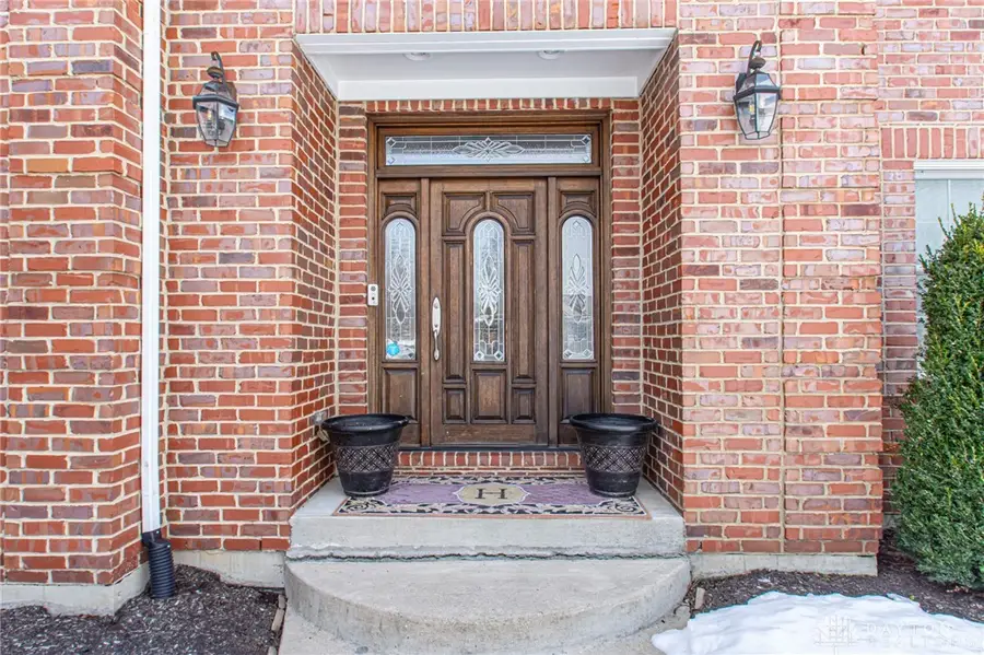 308 Yorkshire Lane, Xenia, OH 45385 - #3