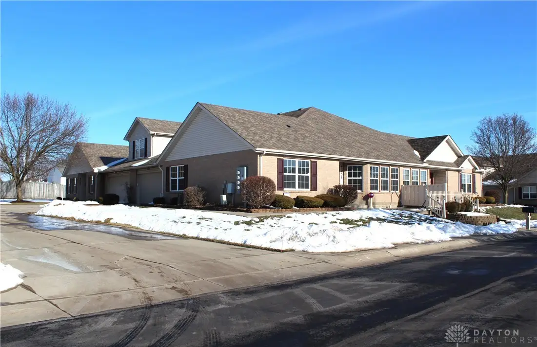 4051 Twin Lakes Circle, Englewood, OH 45315 - #1