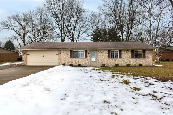 3135 Honeysuckle Drive, Troy, OH 45373