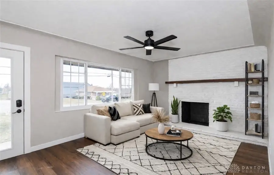 3976 Graham Drive, Beavercreek, OH 45431 - #2