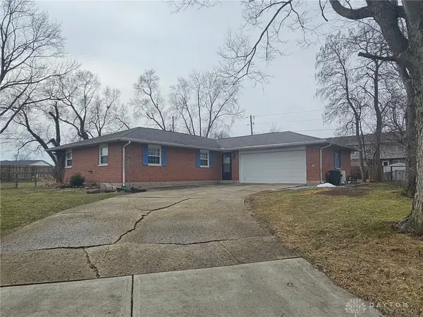 303 Crescent Drive, Lewisburg, OH 45338