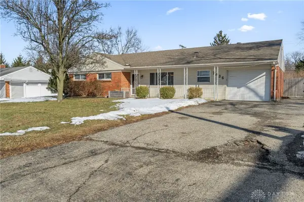 7036 Far Hills Avenue, Dayton, OH 45459