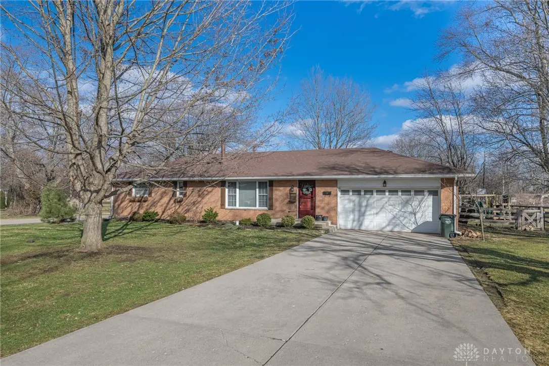 1860 Bledsoe Drive, Bellbrook, OH 45305 - #1