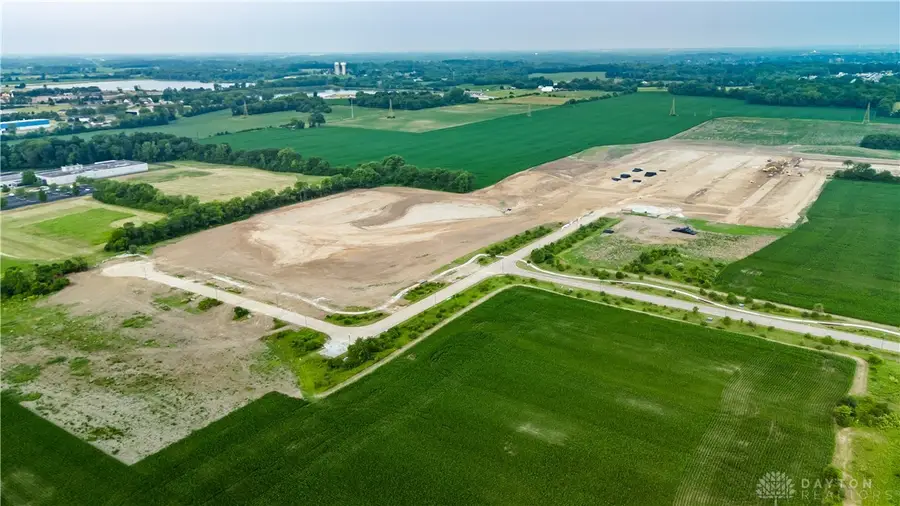 407 S Landon Lane, Springfield, OH 45505 - #2