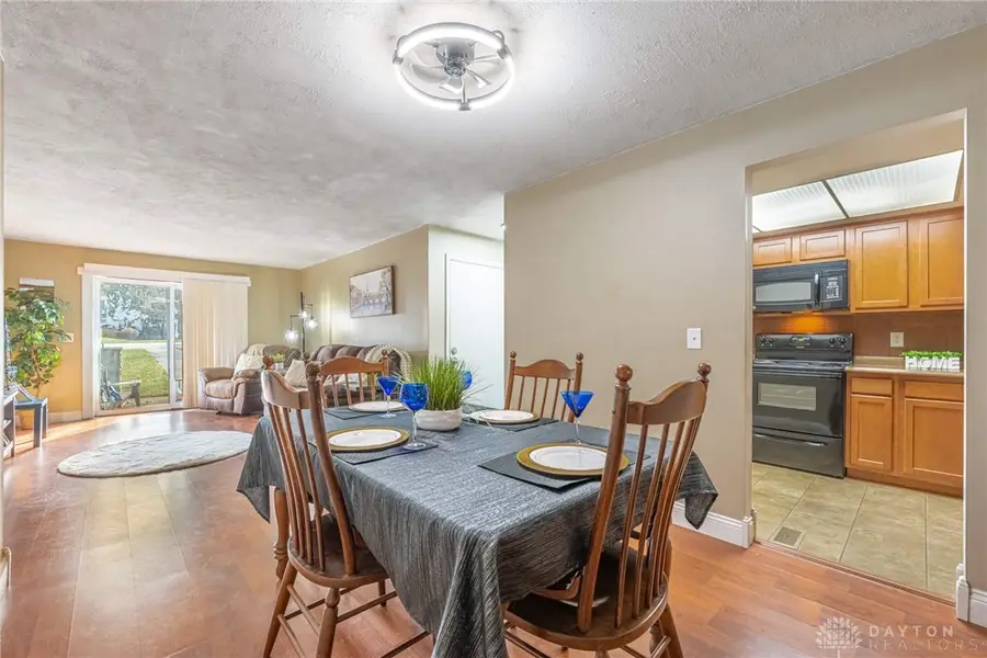 2421 W Alex Bell Road, Washington, OH 45459 - #2