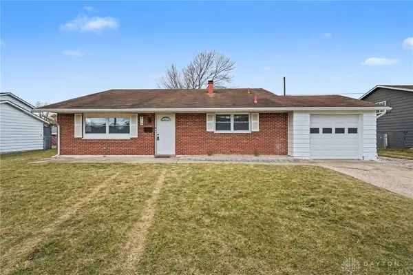 419 Falcon Drive, New Carlisle, OH 45344