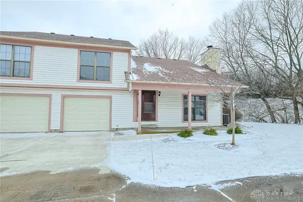 1390 Sanzon Drive, Fairborn, OH 45324