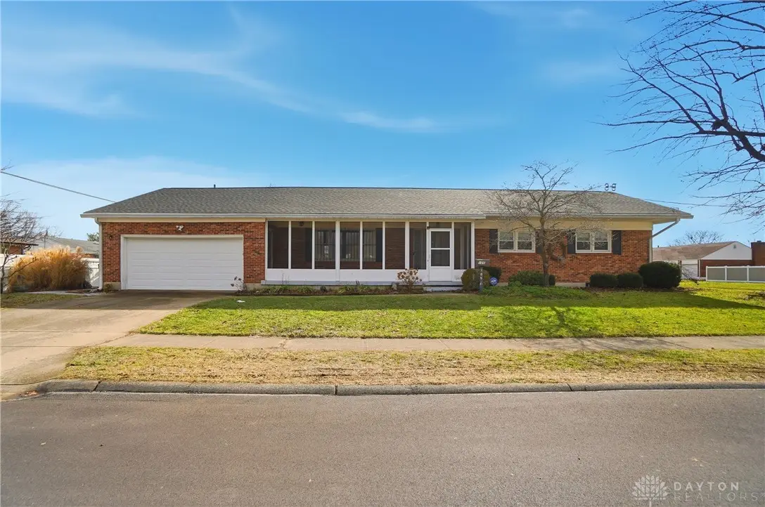 105 W Roger Drive, Trenton, OH 45067 - #1