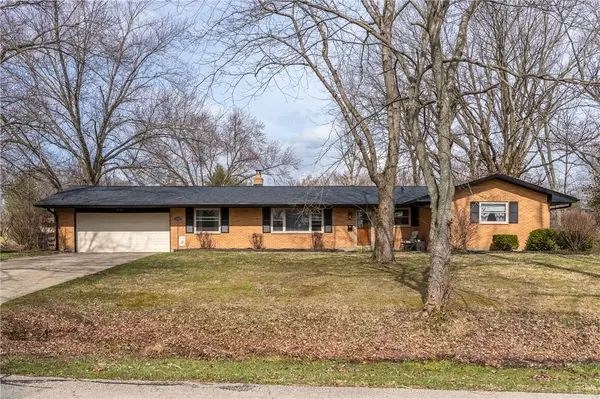 4102 Ridgetop Drive, Bellbrook, OH 45305