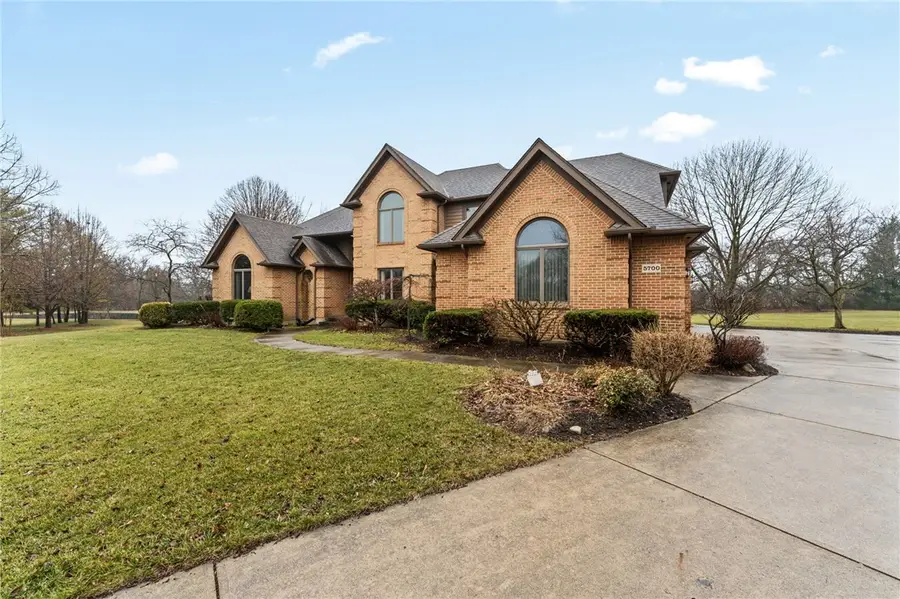 5700 Swan Drive, Clayton, OH 45315 - #2