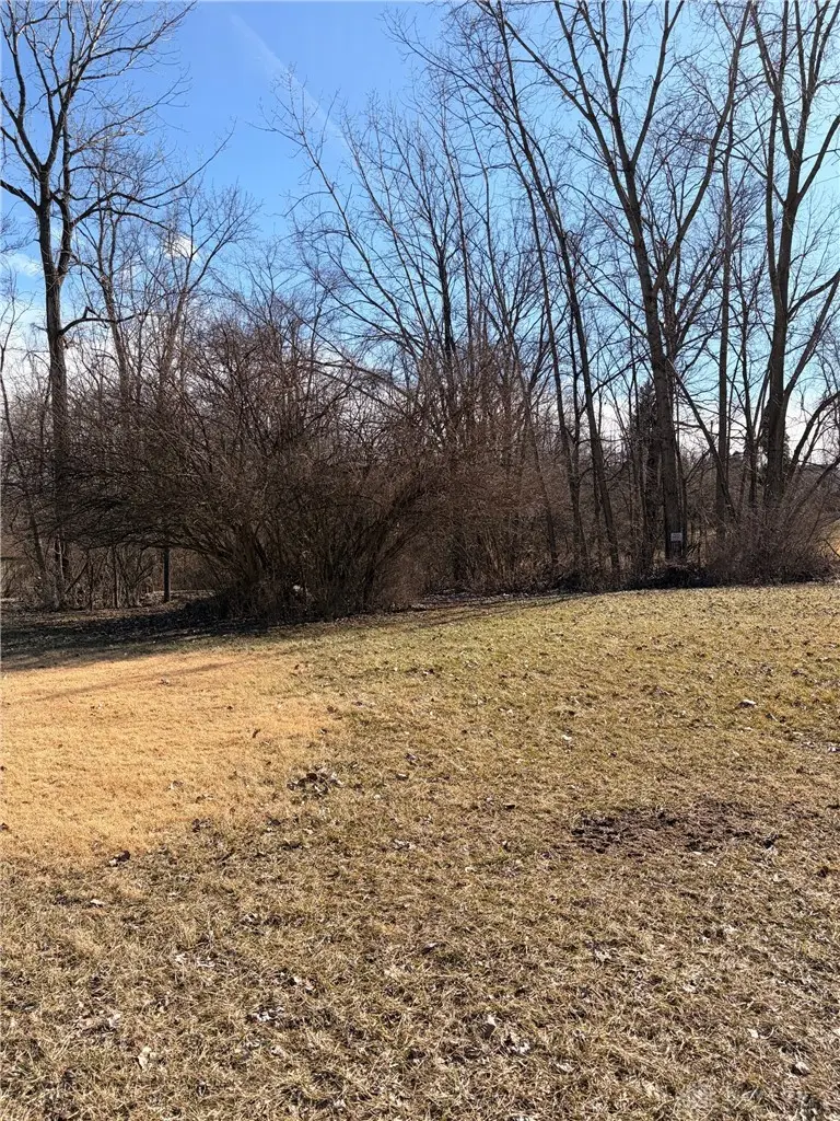 1323 Greystone Lane, Springfield, OH 45503 - #1