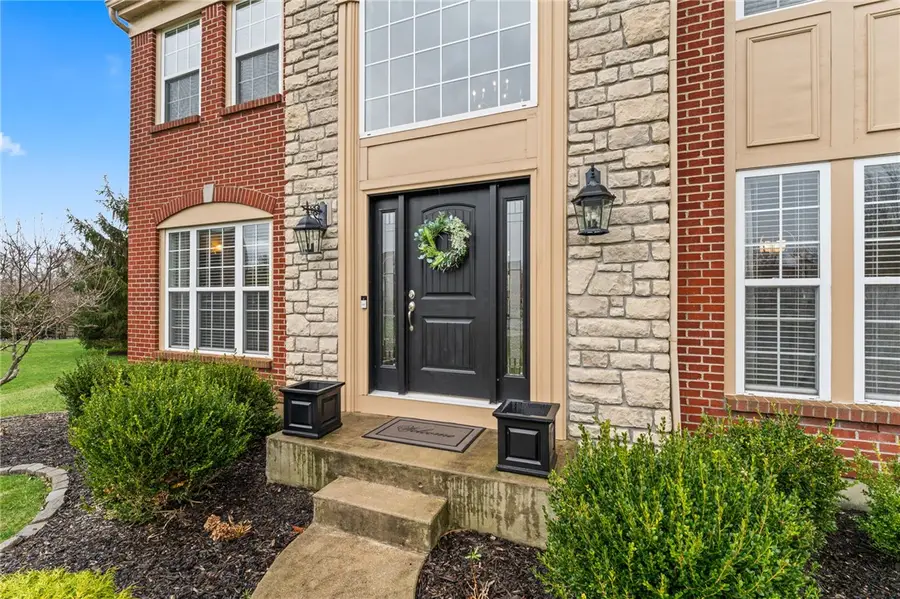 5518 Fairmeadow Court, Mason, OH 45040 - #3