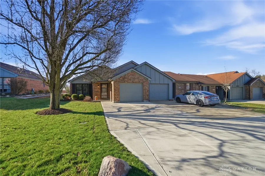 3147 Kerry Drive, Beavercreek, OH 45434 - #3