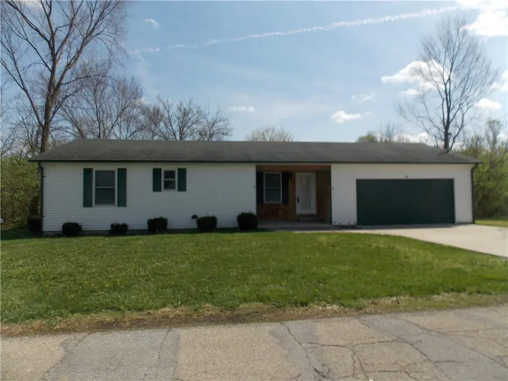1368 Beach Drive, Medway, OH 45341 - #1