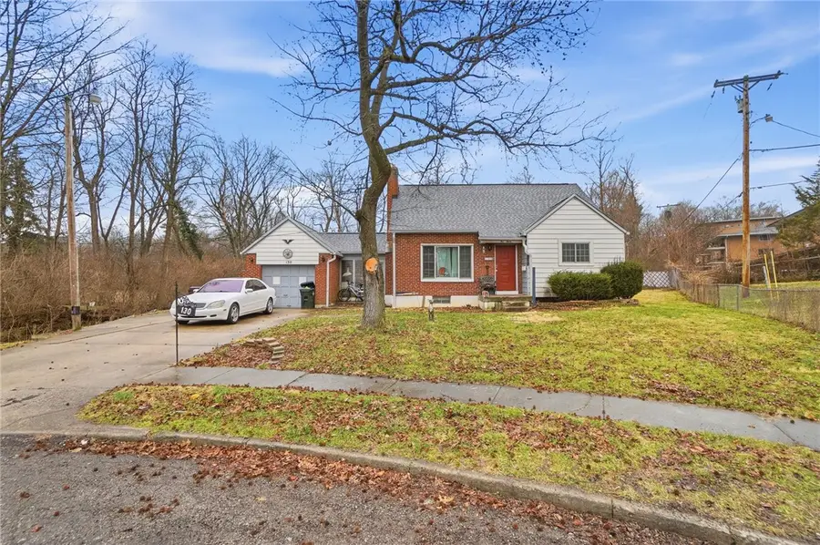 130 W Melford Avenue, Shiloh, OH 45405 - #2