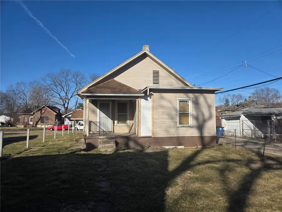 352 Huron Avenue, Dayton, OH 45417 - #2