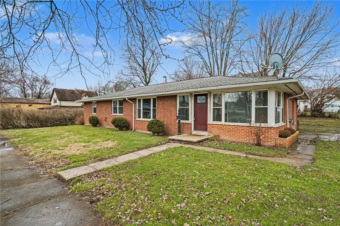 21 S Limestone Street, Jamestown, OH 45335 - #1