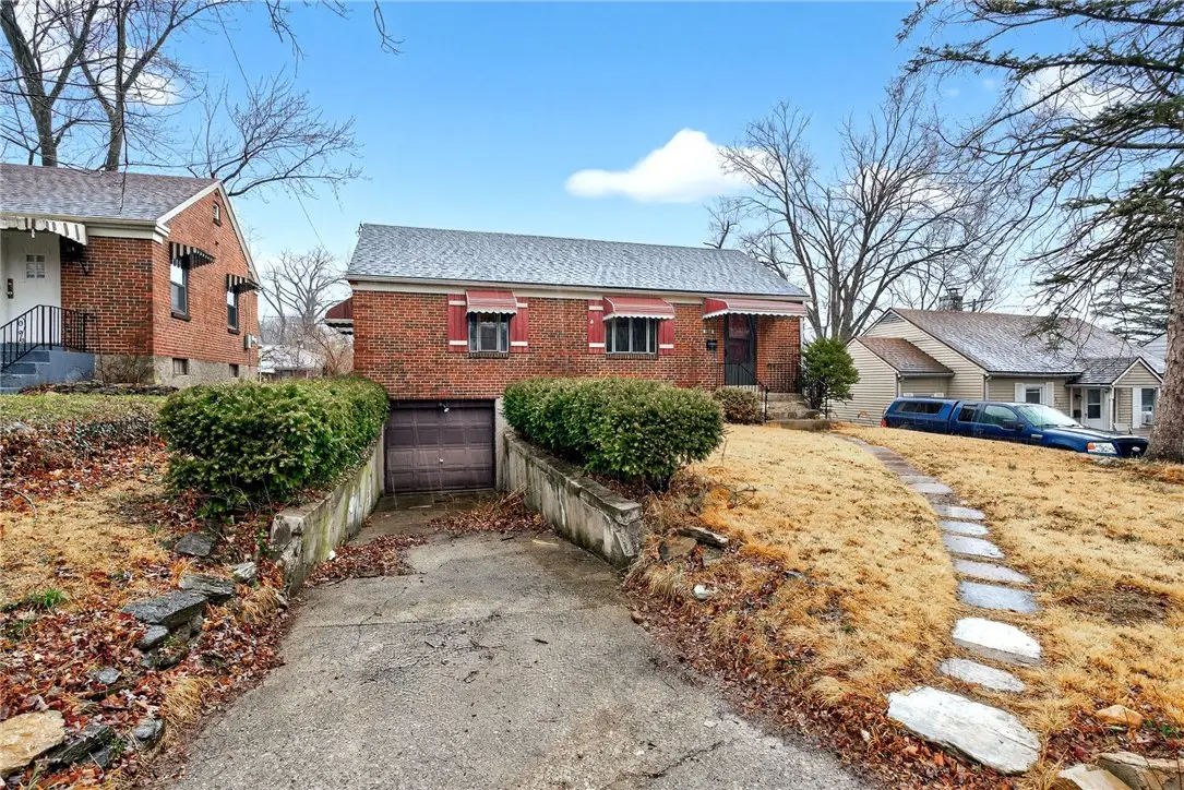 333 Castlewood Avenue, Dayton, OH 45405 - #1