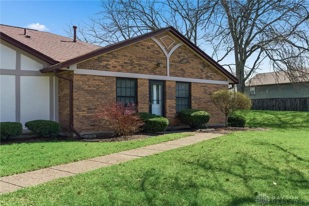 792 Pine Needles Drive, Centerville, OH 45458 - #1