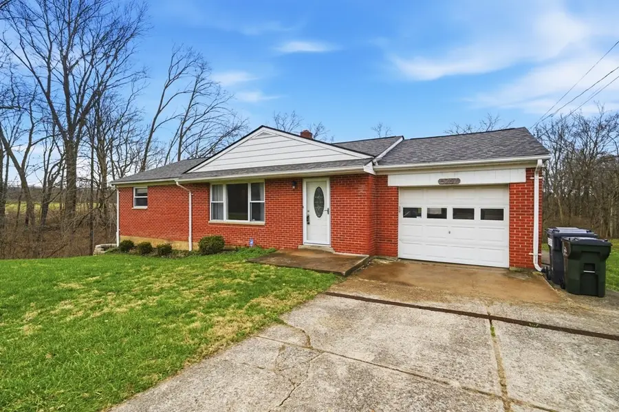 5267 Radford Drive, Morrow, OH 45152 - #2