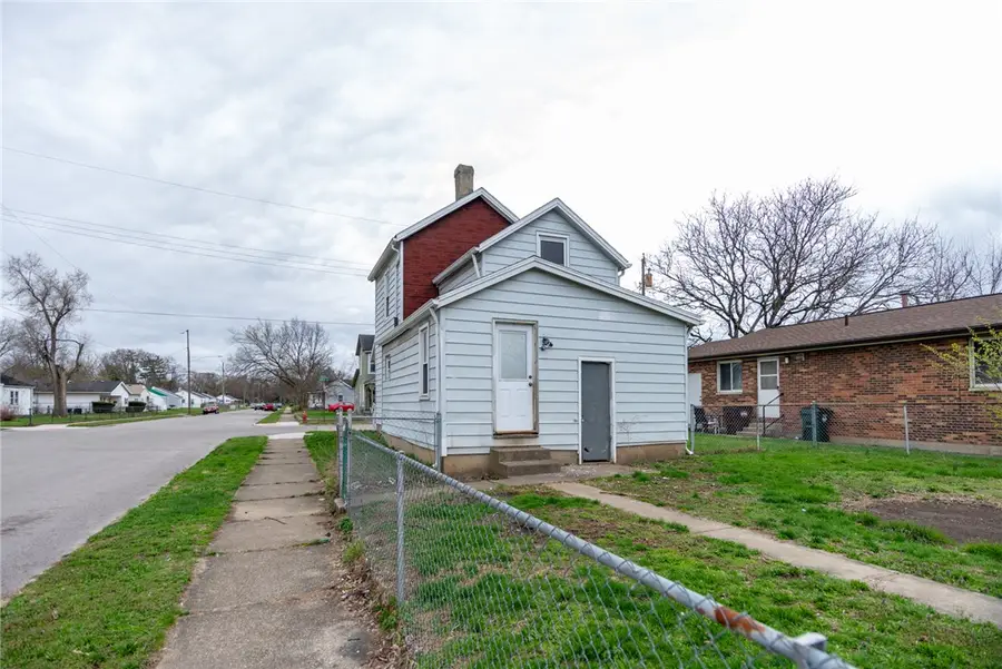 925 Garden Avenue, Middletown, OH 45044 - #2