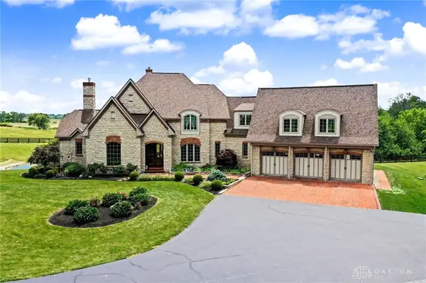 3051 E Spring Valley Paintersville Road, Xenia, OH 45385