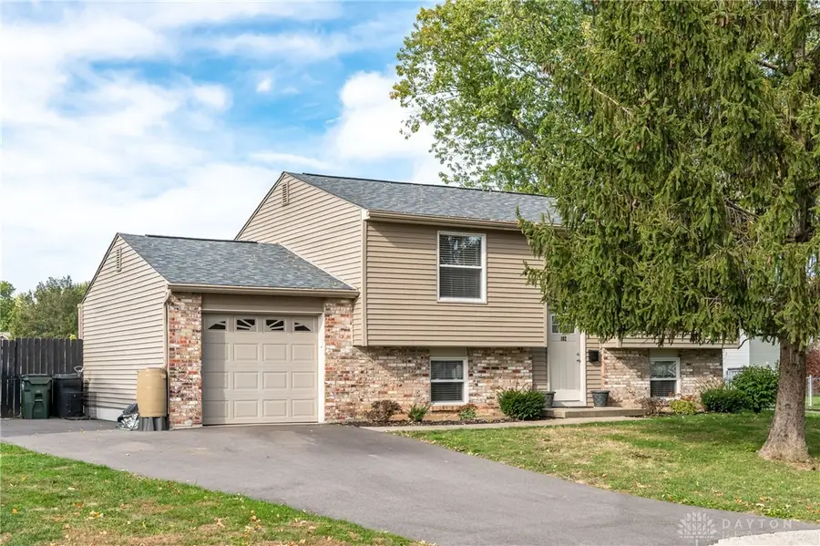 102 Calmont Farm Circle, Englewood, OH 45322 - #3