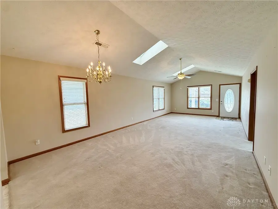 938 Wright Avenue, Xenia, OH 45385 - #2